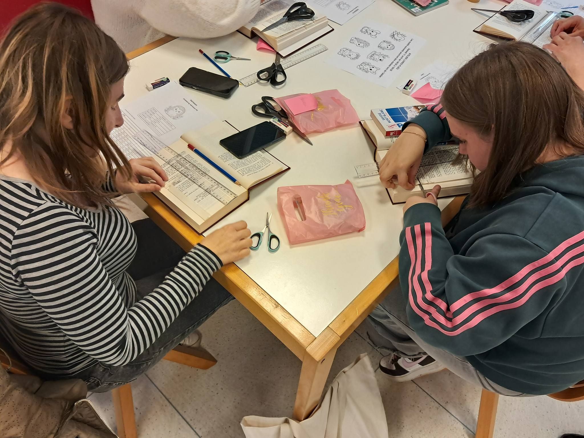 671045990 122182214642794700 7631632594388788102 n